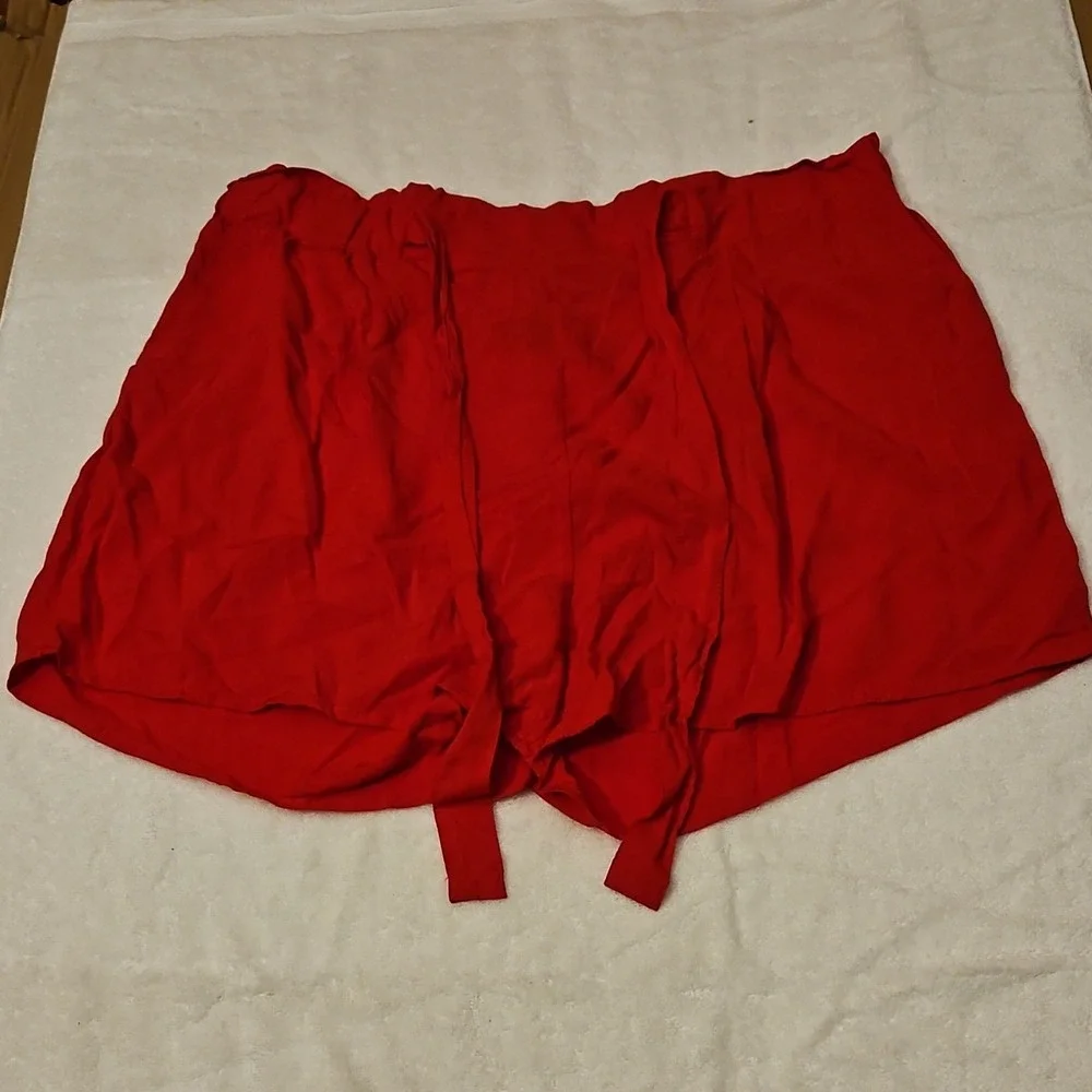Ambiance Apparel Shorts Women's Plus Size 2X Red‎ Elastic Waist Rayon Casual